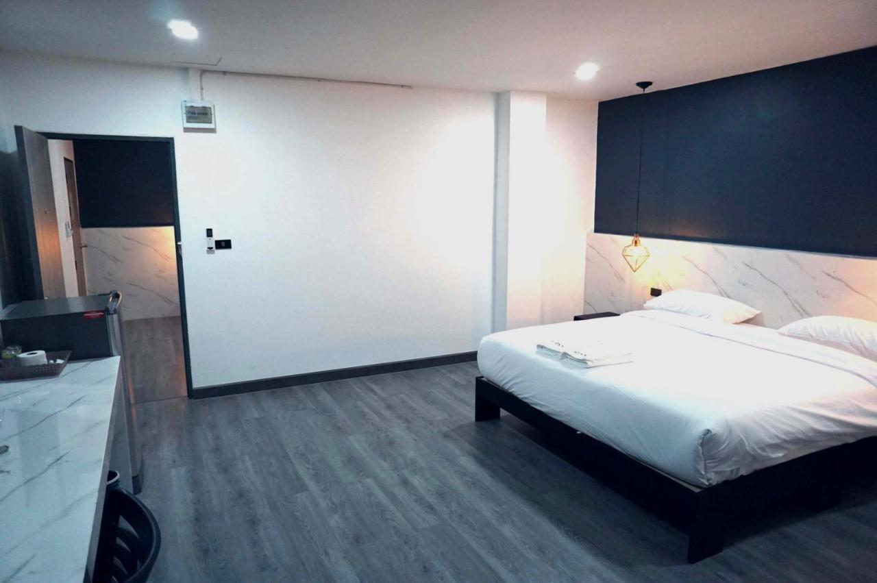 Prinn Hotel Rayong Kültér fotó