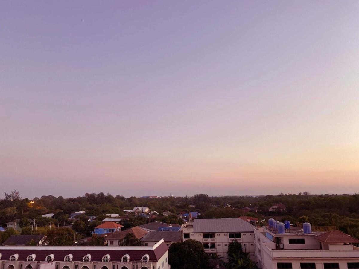 Prinn Hotel Rayong Kültér fotó