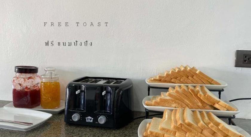 Prinn Hotel Rayong Kültér fotó